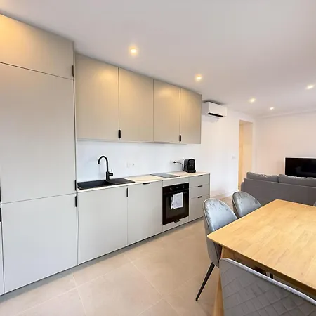 New - Old Town Modern Close To * Estepona