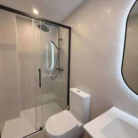 New - Old Town Modern Close To Apartmán