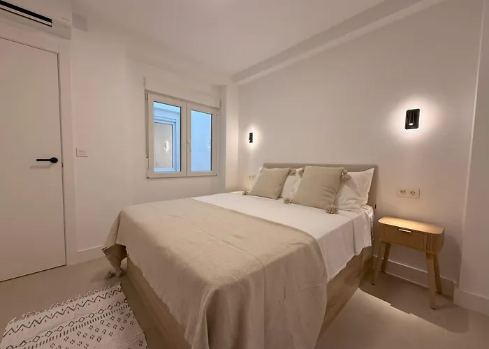 Boutique 2 Bedroom In Old Town Centre, Rooftop Terrace, 2 Min Walk To Appartement *