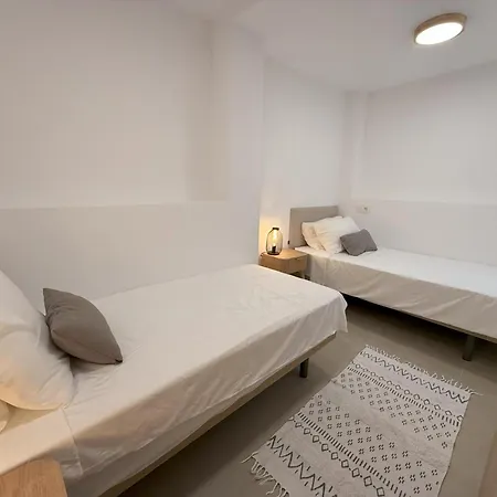Διαμέρισμα Boutique 2 Bedroom In Old Town Centre, Rooftop Terrace, 2 Min Walk To *